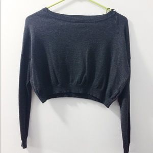 Long sleeved crop top
